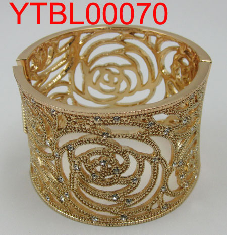 YTBL00070